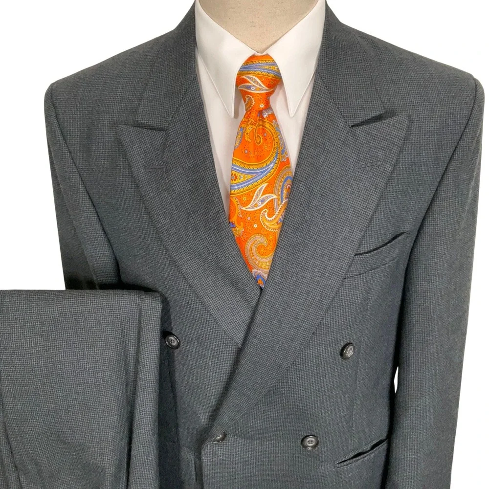 J. Riggins Suit Mens 38R Gray Bue Double Breasted  Tailored Corporate Wool VTG